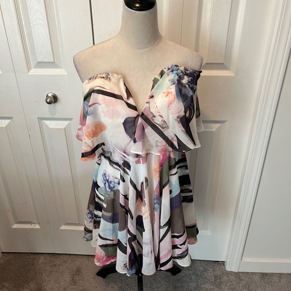 Bebe size 10 dress - Picture 2 of 16